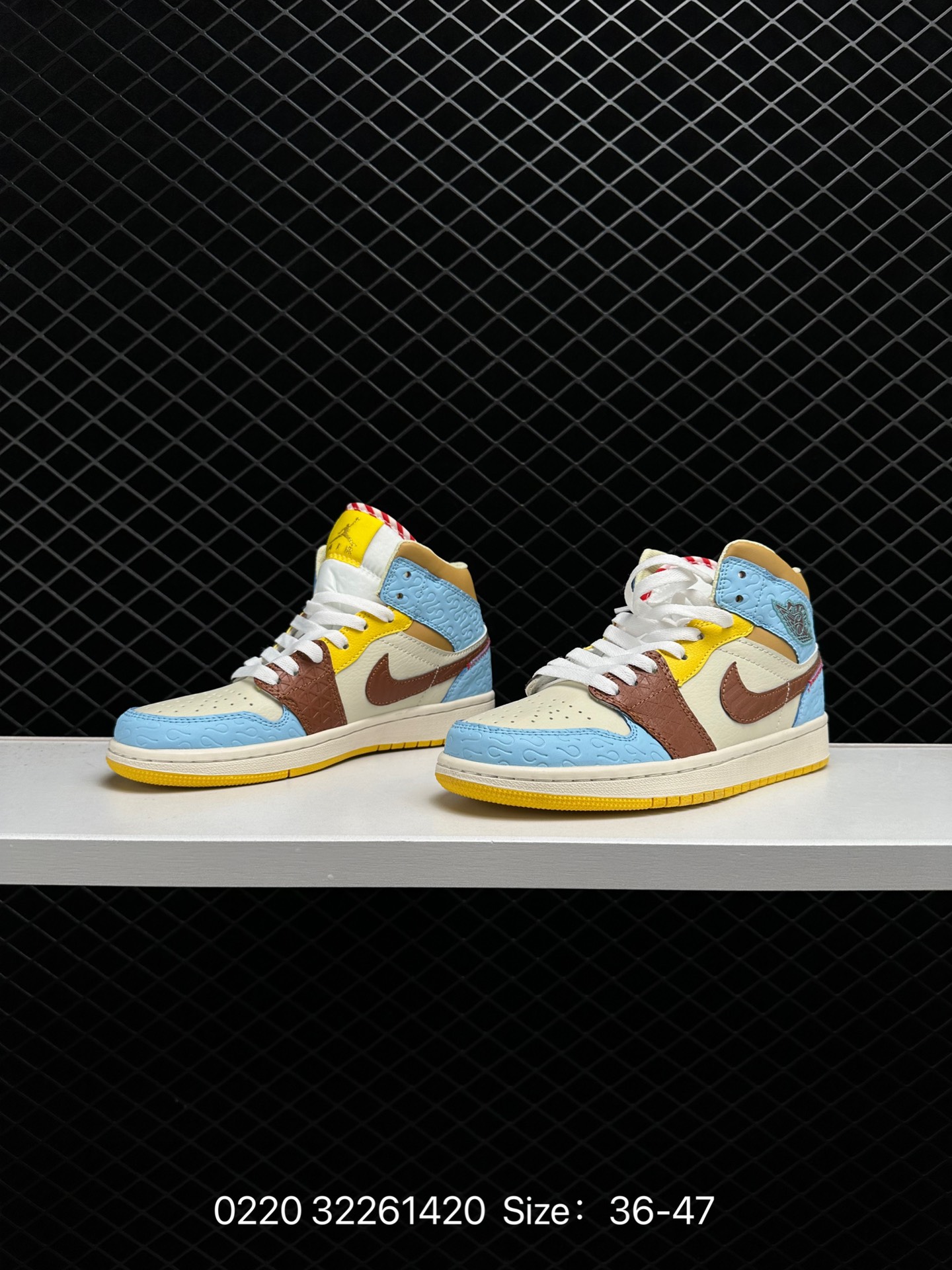 Air Jordan 1 Mid “Red and Black”